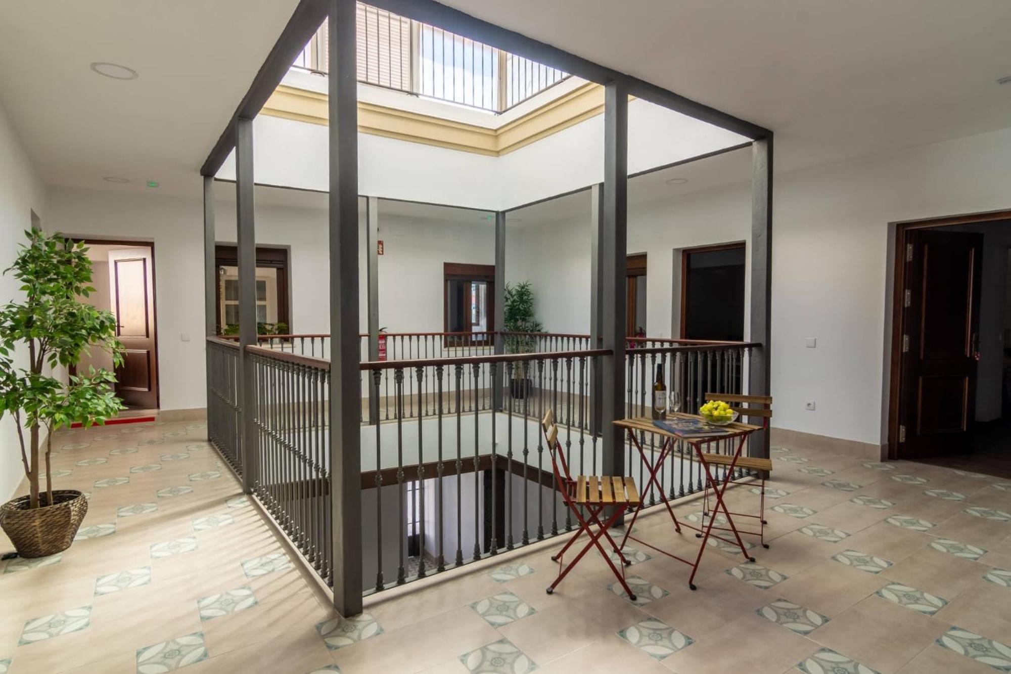 Apartamentos Turisticos Mamelon Jerez de la Frontera Buitenkant foto